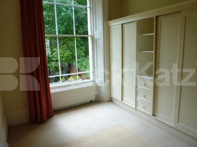 			NEW INSTRUCTION!, 2 Bedroom, 1 bath, 1 reception Flat			 Regents Park Road, REGENTS PARK - PRIMROSE HILL